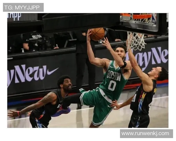 成都排球队防反战术解析：如何在比赛中实现高效反击与防守策略