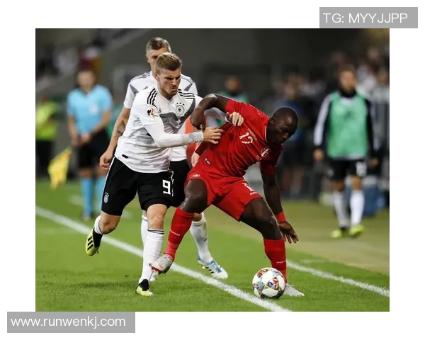 秘鲁足球现役明星的崛起与成就探讨